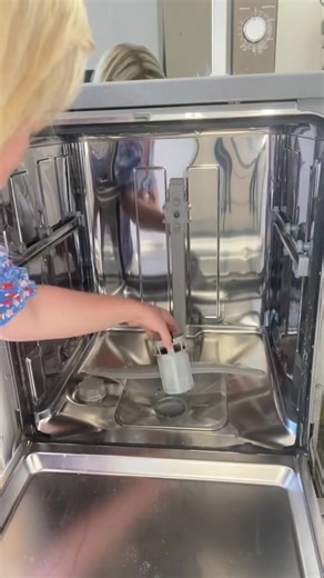 Effective Cleaning Tips using White Vinegar | Deep Clean Tutorial