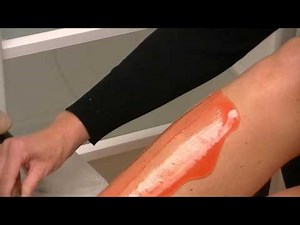 Zelf je bovenlip harsen / waxen | The Waxing Shop