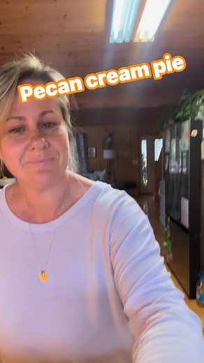 19K views · 285 reactions | Pecan cream pie #Pie #pecanpie #Pecans | Pink Aprons | Facebook