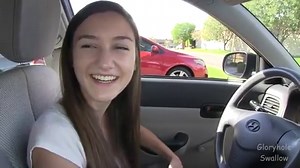 9 éjaculations dans sa bouche