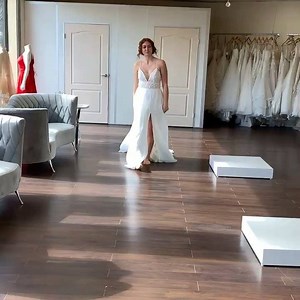 Designed with the simple bride in mind. 曆. . . . #simplestyle #weddingdress #bridetobe2020 #newlyengaged | Flares bridal | Facebook