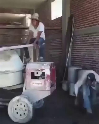 4.5K views · 58 reactions | The boss is on holiday this week!  | Ask the Structural Engineer | Facebook