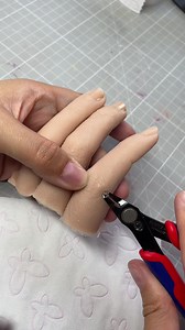 Let’s make fast easy mold for fingers💅🏻 | Mold