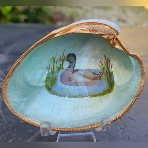 Decorative Duck Clam Shell Art with Stand | Resin Sealed