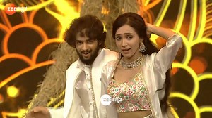 224K views · 4.7K reactions | ಶ್ರಾವಣಿಯಂಥ ಚಿನ್ನಮ್ಮನ ನೋಡುತ್ತ ನೋಡುತ್ತ...