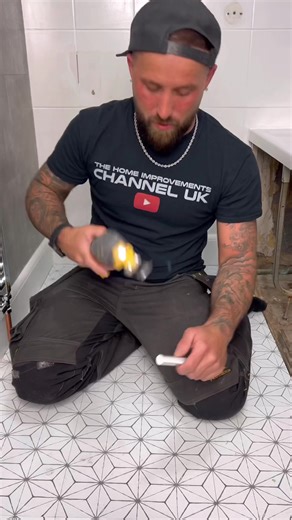 5.8M views · 158K reactions | How To On Flooring Tips #homeimprovements #How #flooring #howto #reels #LVT #vinyl #flooring | The Home Improvements Channel Uk | Facebook