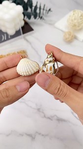 1.6K views · 12 reactions | 蘭Quick Shell knot tutorial 視perfect for this season bit.ly/3WLaAPi wholesale link in my site#nihaojewelry #wholesalevendors #seashelljewelry #necklace #importexport | Nihaojewelry.com | Facebook