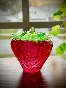 RESIN Strawberry JEWELRY Box Mini RESIN Storage Container - Etsy