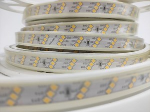 [Hot Item] High Brightness Triple Line SMD2835-144LED/M Flexible LED Strip Light Waterprood IP65