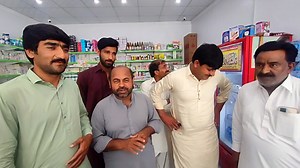 رائے نور حیات کھرل اور ملک شہادت کھوکھر نے طاہر سلیم لونا اور لونا کلب کی مکمل ٹیم کو راضامند کر لیا طاہر لونا اور کاشف لونا کو آپس میں کھیلنے کیلئے جو بائیکاٹ ہوا تھا وہ رائے نور حیات کھرل نے ختم کروا دیا اب سے لونا کلب اور کاشف لونا ایک دوسرے کے درمیان میچ کھیلئے گے | Loona Volleyball Club