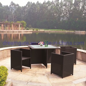 [Hot Item] Square Wicker Outdoor Furniture Patio Dining Set