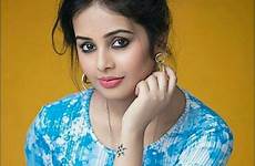 girls profile girl beautiful indian models cute fb model beauty whatsapp dashing pic bollywood cool women actress nice good marathi