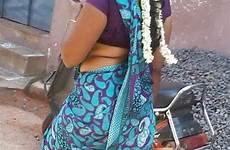 saree navel aunty folds