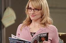 melissa bang rauch bernadette rostenkowski acteurs vraie quoi ressemblent quinn harley maryann anuncia embarazo kaley cuoco ser ils actrices stylight