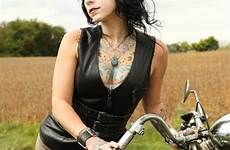 pickers american danielle colby cushman harley biker picker danny girl tattoos famous davidson chick jehovah witnesses antiseen tattoo motorcycles team