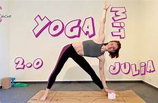 julia yoga