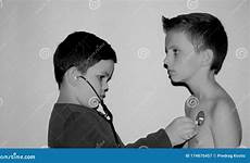 examination examines stethoscope headphones listens