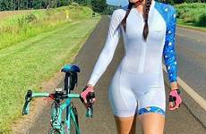 bicycle ciclista cyclist ciclismo ciclistas deportivos vestuarios femenino