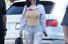 kylie jenner jeans ripped los angeles bra outfits braless ladies prefer unnecessary sexy now they appearance instagram hawtcelebs ropa kendall