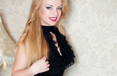 russian brides order contact her