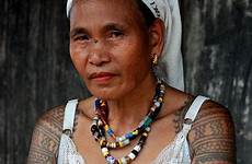 filipino tattoos tattooed tribe kalinga philippine manobo artifacts indigenous alibata tattooandmore