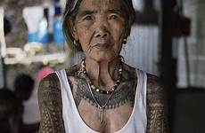 tattoo old kalinga year filipina ancient mambabatok od whang artist practice tattooing traditional last form comments humanporn
