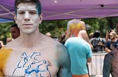 bodypainting golub controversial bodies nowmynews famed sizes
