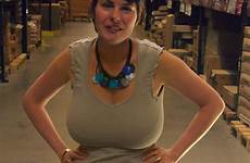 candid voluptuous saggy braless nn lady clothes naturals