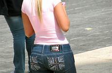 bubble candid butts jeans perfect tight sexy divine voyeur girls blonde spandex street milf blond milfs