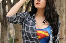 female supergirl