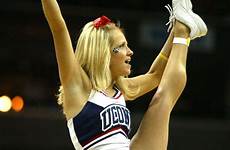 uconn cheerleader cheerleaders ncaa cheer huskies cheerleading hot crotch connecticut