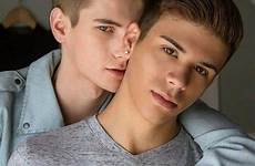 helix newbies gayboy ragazzi jongens schwul relatos masculino mignon momentos historias gays minets homo mannen schattige jungs meisjes coppie bacheca