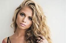 wavy hair long hairstyles haircuts naturally natural curly hairstyle side women latest waves
