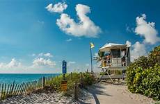 beaches hobe unafraid lifeguard