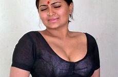 aunties clevage navel