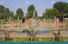 baden fountain ukraine brunnen hitze cherkassy bathe