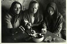 peasant women eating bourke margaret russian georgian ssr bowl same 1932 fr food ussr 1931 house 2825 2202 published december