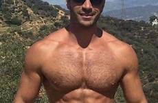 hunks brust shirtless haarige beleza cops raining nekkid männer