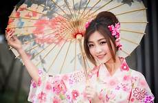 wallpapers 4k japan girls japanese wallpaper girl kimono beautiful smile umbrella
