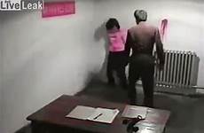 shocking beating techniques beaten liveleak agents backing suspect intimidates suspects
