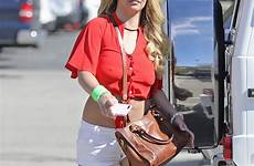 spears britney walking seen celebrity tanning salon birkenstock starstyle pairs arizona spotted wore hawtcelebs celebdonut