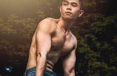 gay singapore selfie instagramer hottest man