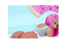 minaj nicki gifs gif shesfreaky