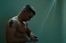 jeremy renner naked lee