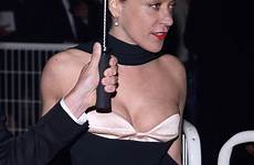 chloe sevigny cannes 72nd festival film arrives gala dinner tits drunkenstepfather hawtcelebs