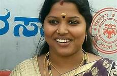 karnataka aunty thevidiya unsatisfied numbers