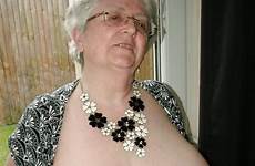 granny tits huge shows caroline cunt her