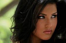 sunny leone hot share hollywood actress blogthis email twitter
