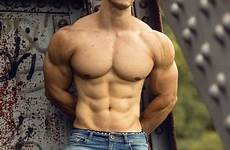 muscle muscular hunks hombres scenario
