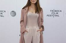 caitlin stasey instagram nude hot actress she topless deleted her armpit snap nipple social flouts rules shares tv herself hair
